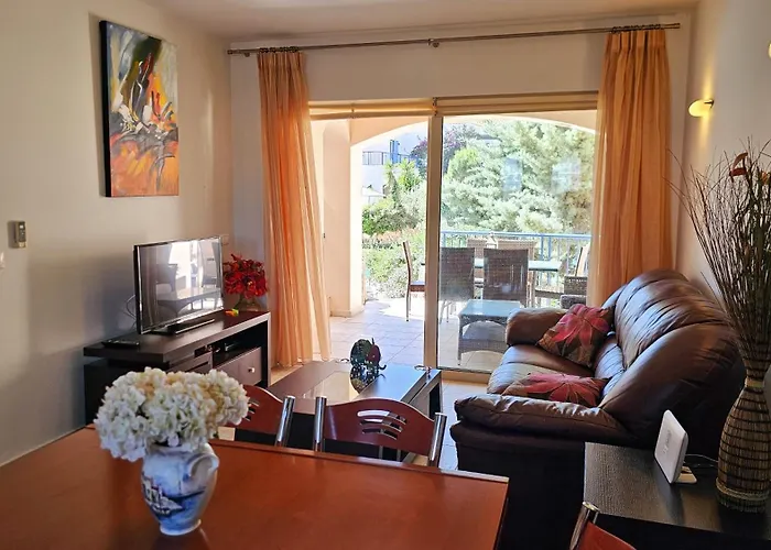 Cassiopeia 3-bedroom House On The With Pool Holiday home Chania (Crete)