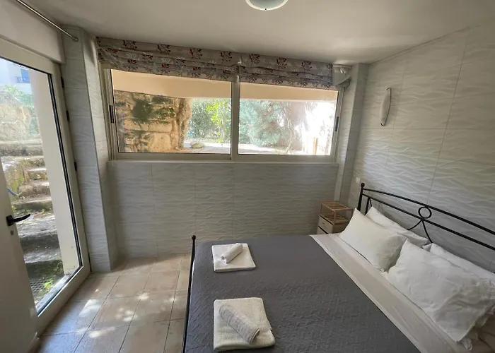 Cassiopeia 3-bedroom House On The With Pool Holiday home Chania (Crete)