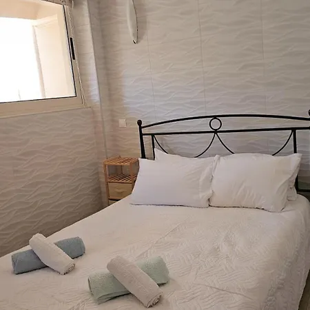 Cassiopeia 3-bedroom House On The With Pool Chania (Crete)